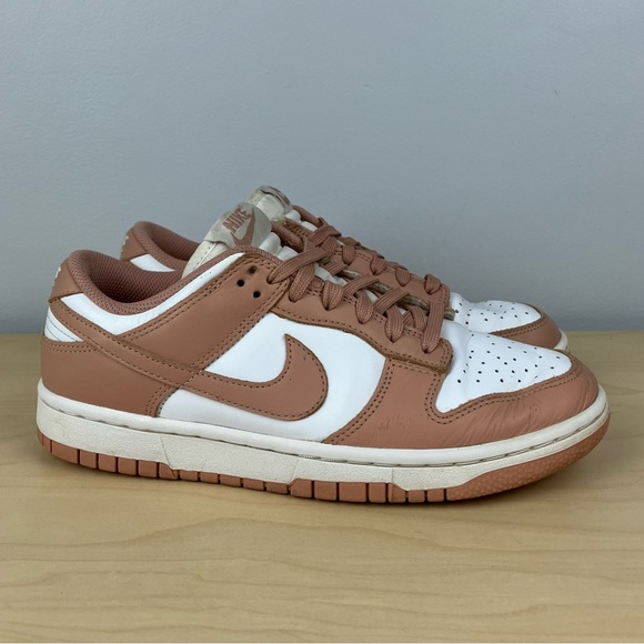 Nike Women’s Size 7.5 Dunk Low White Rose Whisper Low Top Athletic Shoes - Picture 1 of 12